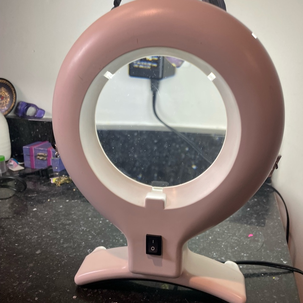 White Circular Vanity Mirror with Light
